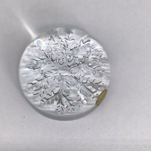 Cristal France Snowflake Paperweight